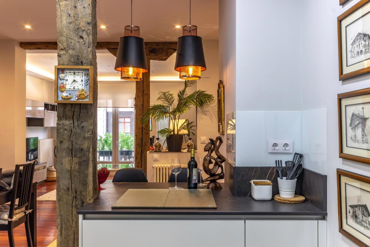 Arte V With Parking By Aston Appartement Bilbao
